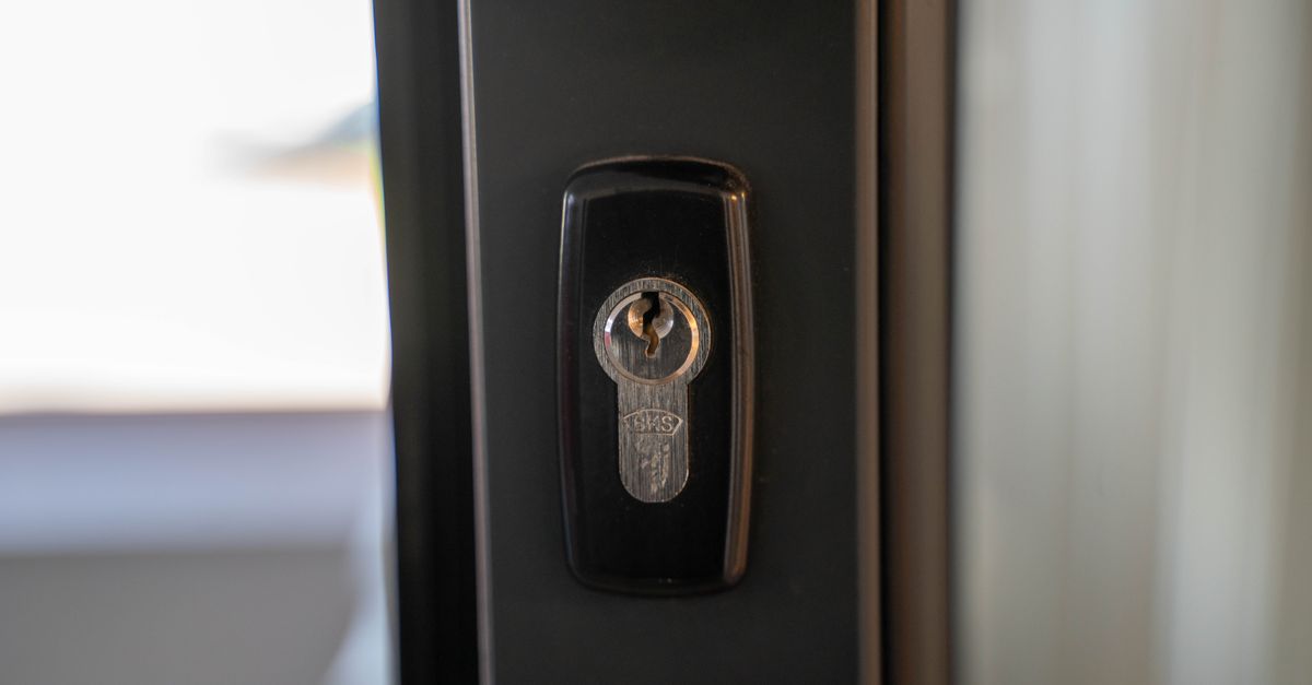 Can I Trust This Locksmith? How to Vet a Pro in Clifton, NJ — Philip Clifton Locksmith
